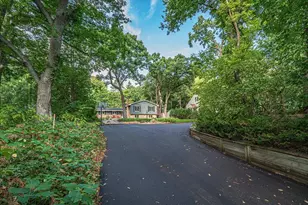 312 Griffit St, Edina, MN 55343 - Photo 5