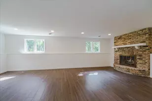 312 Griffit St, Edina, MN 55343 - Photo 15