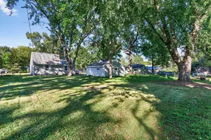 2106 Richard Ave, White Bear Lake, MN 55110 - Photo 23