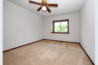 3761 Robin Lane, Eagan, MN 55122 - Photo 9