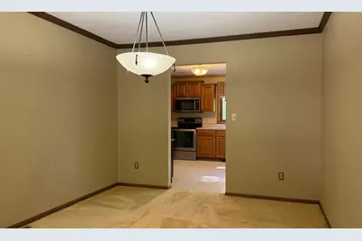 819 S Martin Street, Fergus Falls, MN 56537 - Photo 9