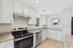2913 N 4th St, Minneapolis, MN 55411 - Photo 9