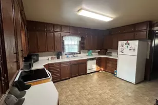 628 12th St, Dawson, MN 56232 - Photo 3