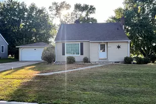 628 12th St, Dawson, MN 56232 - Photo 1