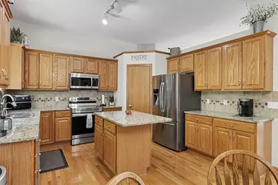 14901 Hillside Trail, Savage, MN 55378 - Photo 7