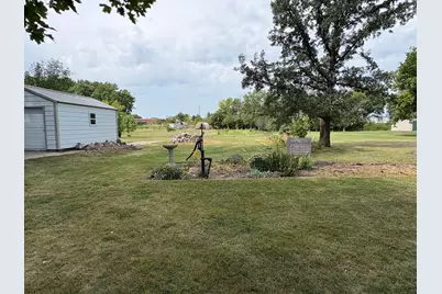 403 N 7th Street, Marshall, MN 56258 - Photo 3