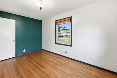 4742 Zane Avenue N, Crystal, MN 55429 - Photo 23