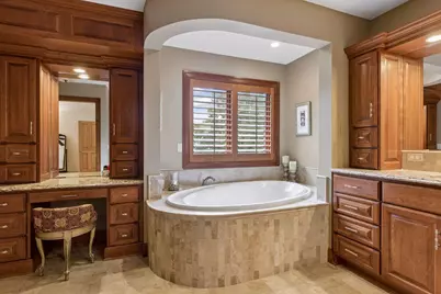 16465 Eagle Ridge Drive, Minnetonka, MN 55345 - Photo 27