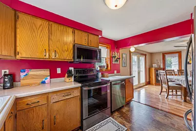 227 3rd Avenue SW, Faribault, MN 55021 - Photo 23