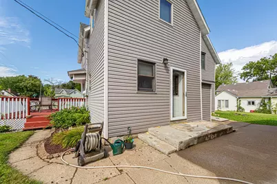 227 3rd Avenue SW, Faribault, MN 55021 - Photo 17
