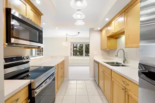 6450 York Ave S, Edina, MN 55435 - Photo 9