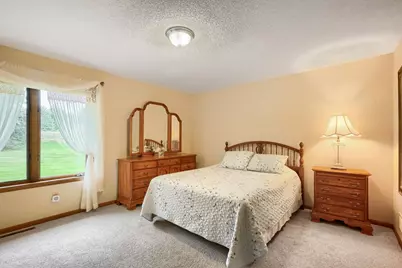 1513 Carleton Drive, Hastings, MN 55033 - Photo 9