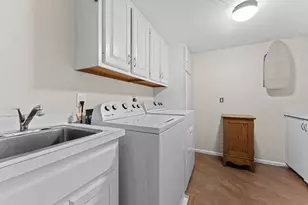 3030 St Albans Mill Rd, Minnetonka, MN 55305 - Photo 23