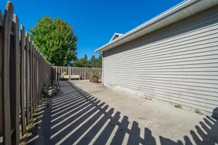 101 Glenn Road NW, Alexandria, MN 56308 - Photo 3