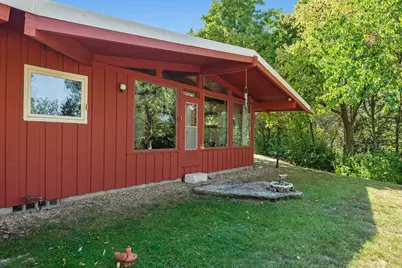 2439 Hauer Trail, Shakopee, MN 55379 - Photo 49