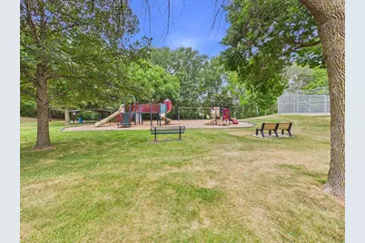 4195 Norma Avenue, Arden Hills, MN 55112 - Photo 35