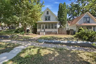 1032 Desoto St, Saint Paul, MN 55130 - Photo 1