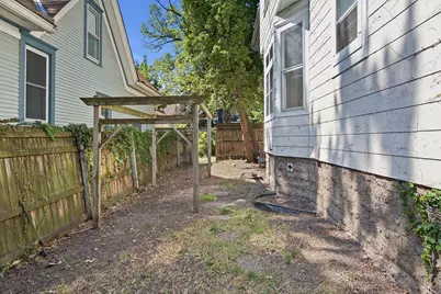 1032 Desoto Street, Saint Paul, MN 55130 - Photo 41