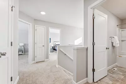 17945 Hidden Creek Trail, Lakeville, MN 55044 - Photo 15