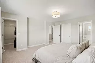 17945 Hidden Creek Trl, Lakeville, MN 55044 - Photo 21