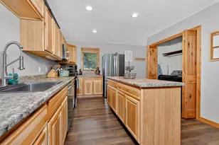 402 Quadna Mountain Rd, Hill City, MN 55748 - Photo 3