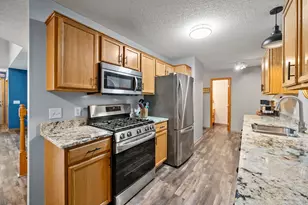 832 Summer Pines Cir, Hudson, WI 54016 - Photo 7