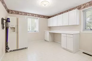 5431 Hilltop Ave N, Lake Elmo, MN 55042 - Photo 29