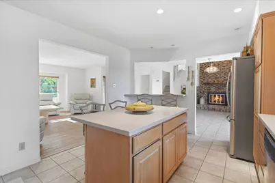 5431 Hilltop Avenue N, Lake Elmo, MN 55042 - Photo 9