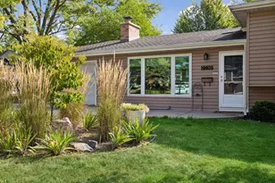 2230 Decatur Ave N, Golden Valley, MN 55427 - Photo 3
