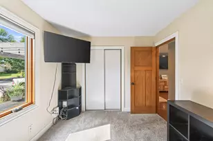 11901 River Hills Cir, Burnsville, MN 55337 - Photo 17