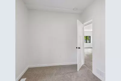 2601 N Morgan Avenue N, Minneapolis, MN 55411 - Photo 15