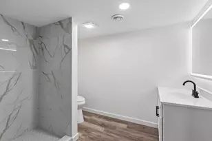 2601 N Morgan Ave N, Minneapolis, MN 55411 - Photo 33