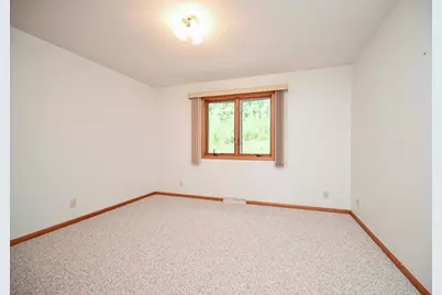 68 Whispering Avenue, Winona, MN 55987 - Photo 23