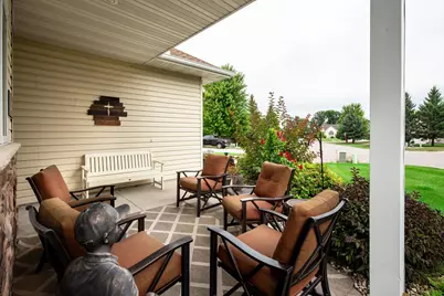 300 Ashley Court, Alexandria, MN 56308 - Photo 3