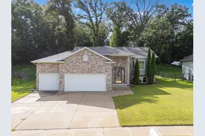 816 Southern Woods Place SW, Rochester, MN 55902 - Photo 1