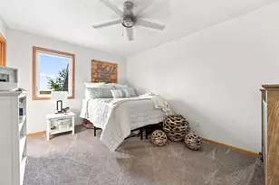 616 Lexington Ln, Moorhead, MN 56560 - Photo 13