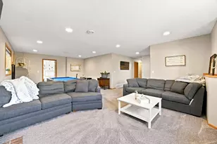 616 Lexington Ln, Moorhead, MN 56560 - Photo 17