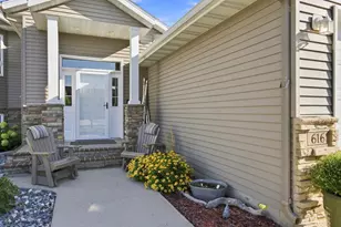 616 Lexington Ln, Moorhead, MN 56560 - Photo 3