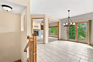 11649 Laketowne View, Albertville, MN 55301 - Photo 7