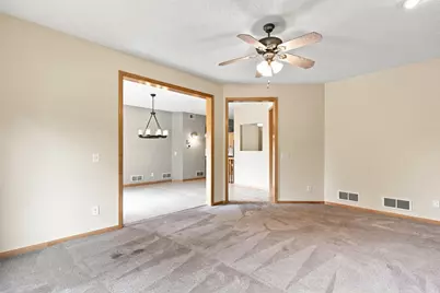 11649 Laketowne View, Albertville, MN 55301 - Photo 11