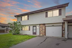 792 Tanglewood Dr, Shoreview, MN 55126 - Photo 1