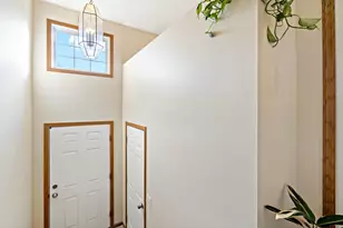 5403 Elm Grove Ave, New Hope, MN 55428 - Photo 5