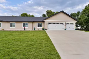 903 4th Ave NE, Long Prairie, MN 56347 - Photo 1