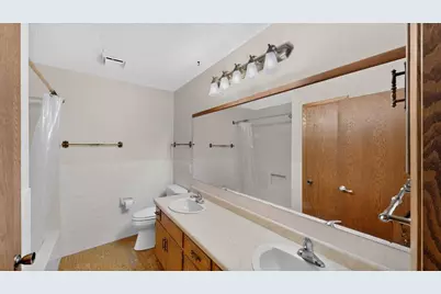 715 Madison Avenue SW, Eyota, MN 55934 - Photo 25