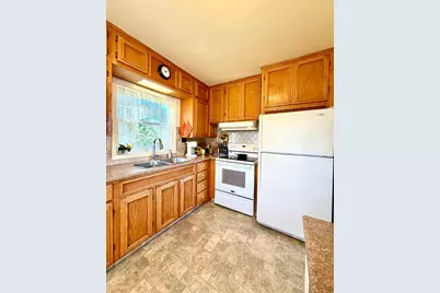 2001 S Lake Irving Drive SW, Bemidji, MN 56601 - Photo 5