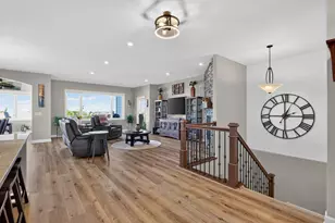 9720 James Cir N, Lake Elmo, MN 55042 - Photo 15