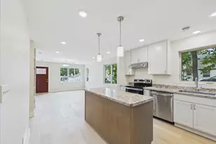 2911 N 4th St, Minneapolis, MN 55411 - Photo 9