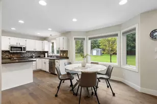 16422 Millford Dr, Eden Prairie, MN 55347 - Photo 11