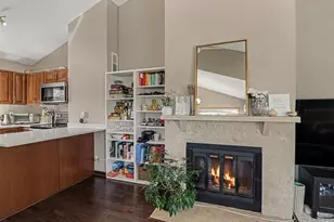 1306 Boardwalk Pl, Minneapolis, MN 55411 - Photo 9