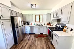 313 10th Ave NE, Roseau, MN 56751 - Photo 7